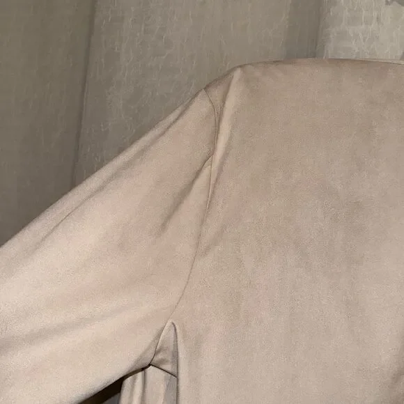 Anne Klein L Cream Micro Suede Open Front Light Professional Peplum Jacket - Picture 6 of 12